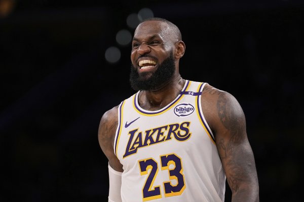 Shams: James will prioritize realistic championship opportunities and wants to end his career in his own way