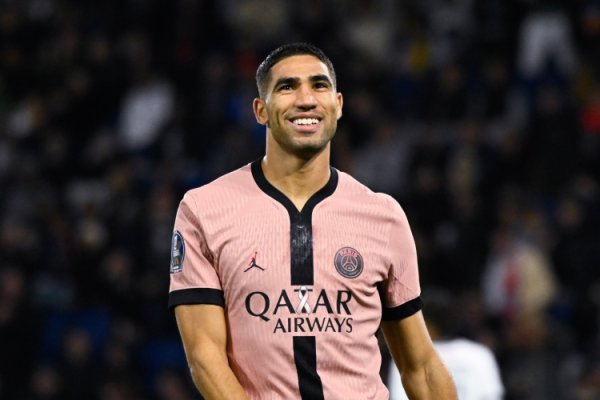 Ronaldo OR Messi? Ashraf: I chose the former, he is the best player in football history