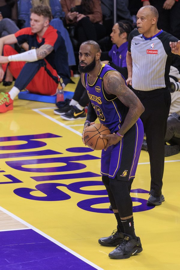 Arenas: James got the easiest shot of his career and his defensive treatment was similar to Smart s