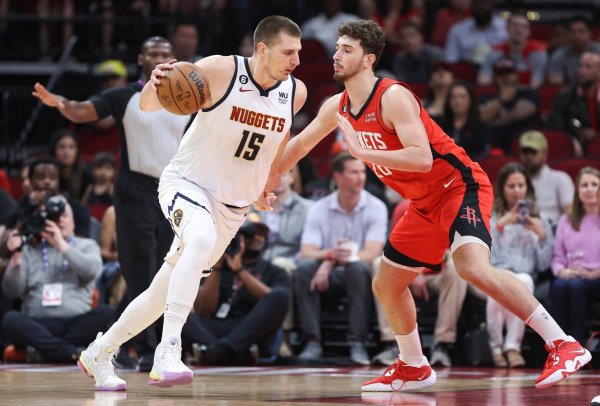 Commentary: The Rockets should enrich Shepard s role. Jokic proves to Shen Jing that he still has a long way to go.